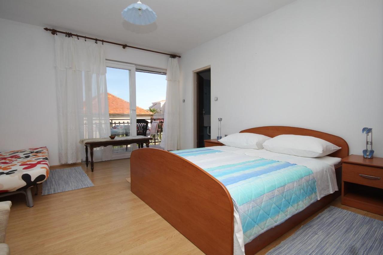 Rooms By The Sea Pasman - 8223 Bagian luar foto