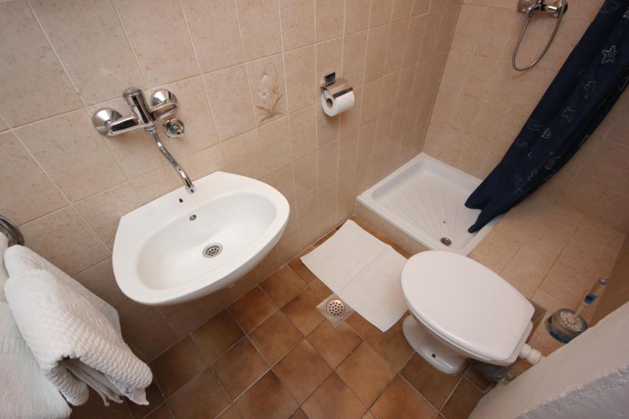 Rooms By The Sea Pasman - 8223 Bagian luar foto